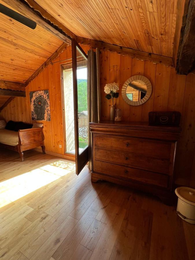Les Granges De L'Eblouaz Bed & Breakfast Saint-Rambert-en-Bugey Bagian luar foto