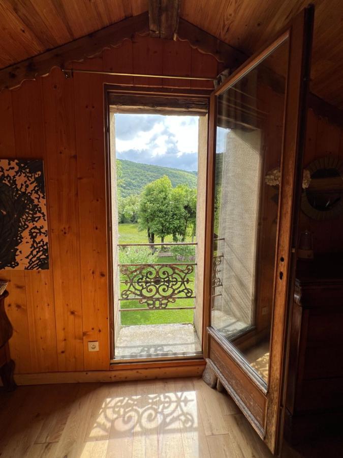 Les Granges De L'Eblouaz Bed & Breakfast Saint-Rambert-en-Bugey Bagian luar foto