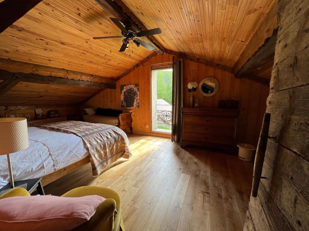 Les Granges De L'Eblouaz Bed & Breakfast Saint-Rambert-en-Bugey Bagian luar foto